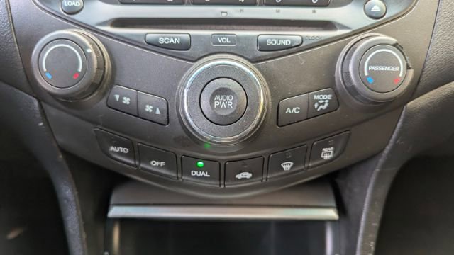 Used 2004 Honda Accord EX image 32