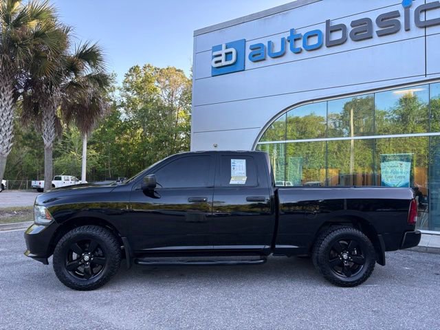 Used 2014 RAM 1500 Express w/ Black Ram 1500 Express Group image 2