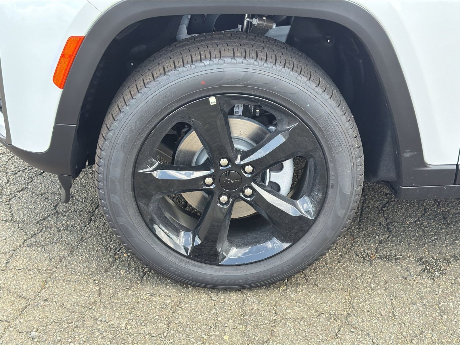 New 2026 Jeep Grand Cherokee Limited w/ Limited Altitude Package AWD/4WD image 12