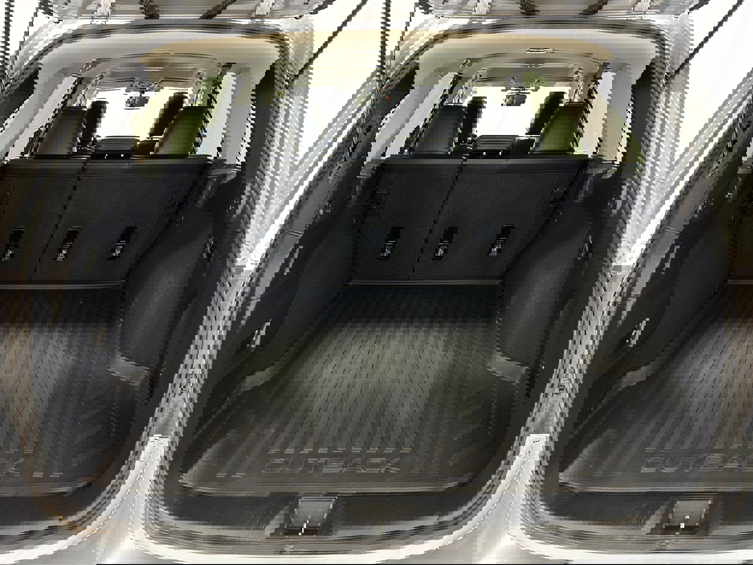 Used 2019 Subaru Outback 2.5i Limited image 36