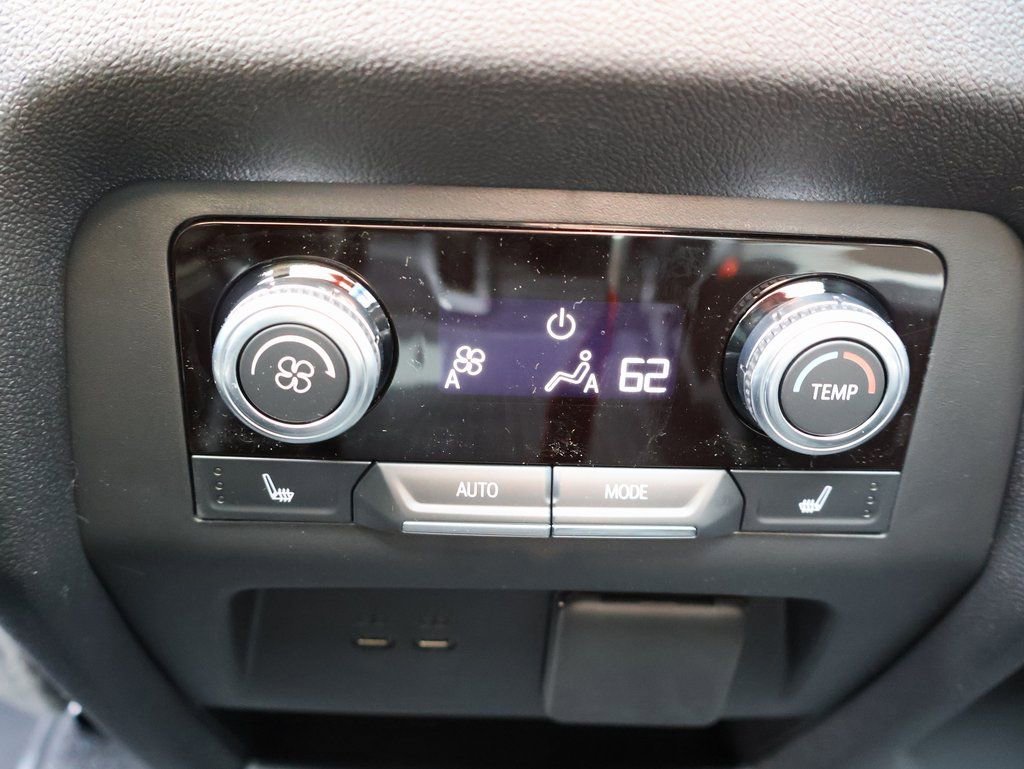 New 2026 GMC Acadia Denali Ultimate w/ LPO, Floor Liner Package image 29