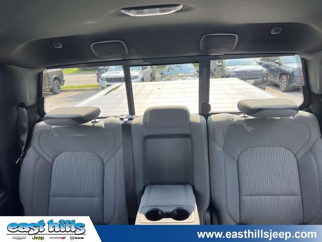 Used 2023 RAM 1500 Big Horn AWD/4WD image 40