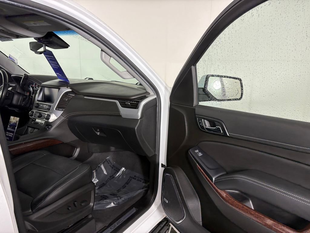 Used 2020 GMC Yukon SLT w/ Open Road Package AWD/4WD image 39