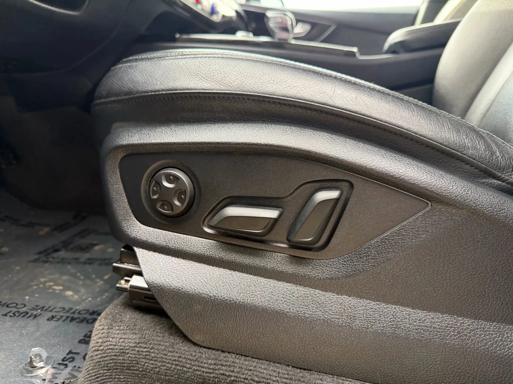 Used 2018 Audi Q7 3.0T Premium Plus w/ Premium Plus Package image 28