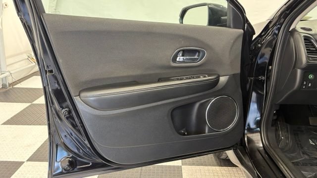 Used 2021 Honda HR-V EX image 14