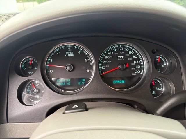 Used 2012 Chevrolet Suburban LT AWD/4WD image 33