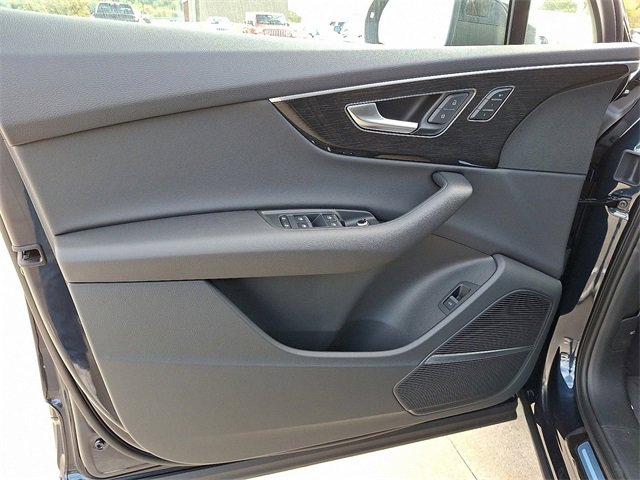 New 2026 Audi Q7 2.0T Premium image 8