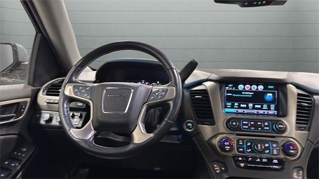 Used 2020 GMC Yukon XL Denali image 5