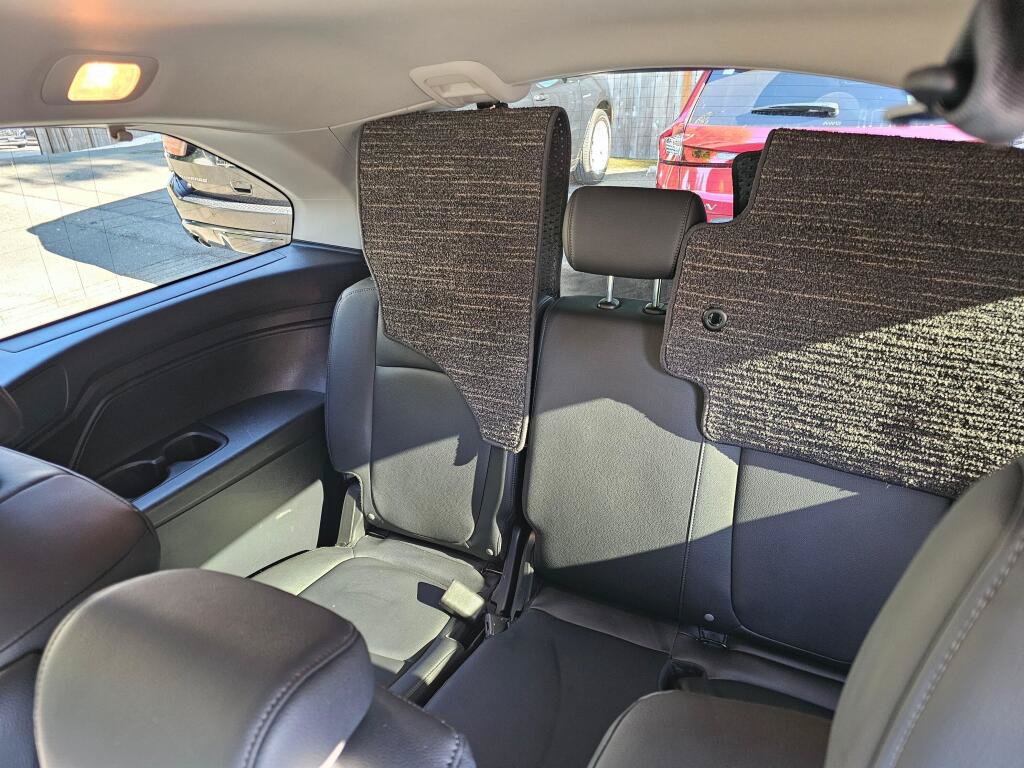 Used 2025 Honda Odyssey EX-L image 21