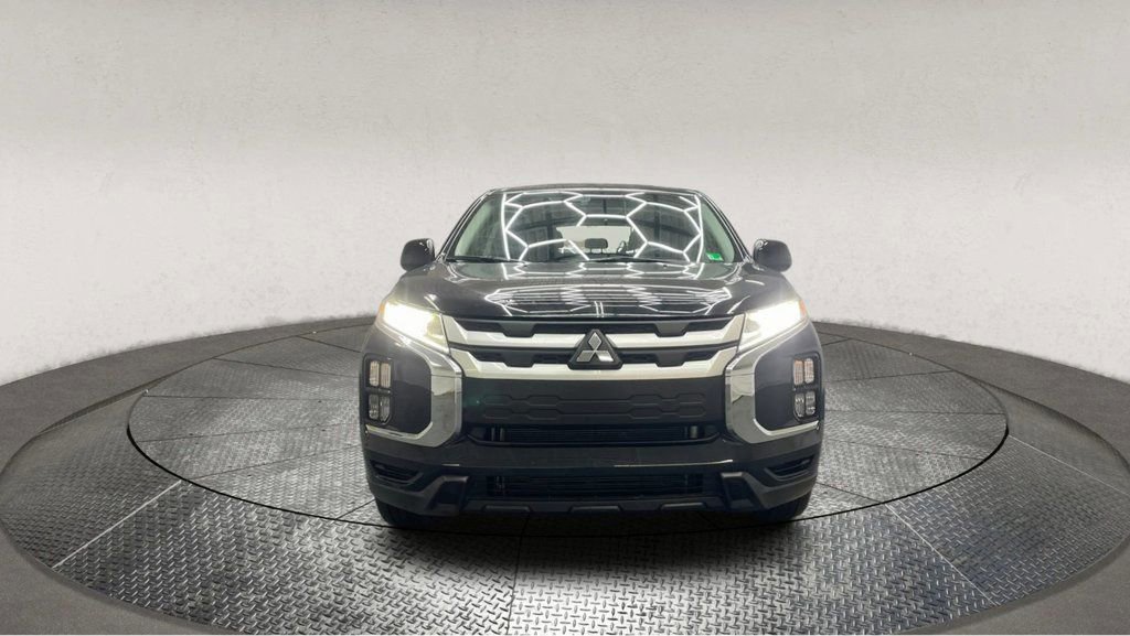 Used 2024 Mitsubishi Outlander Sport AWD image 2