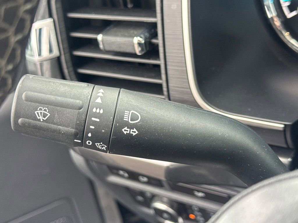 Used 2023 Ford F150 XLT w/ Equipment Group 302A High image 35