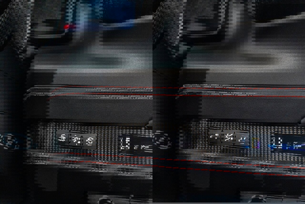 Used 2022 Ferrari F8 Tributo image 99