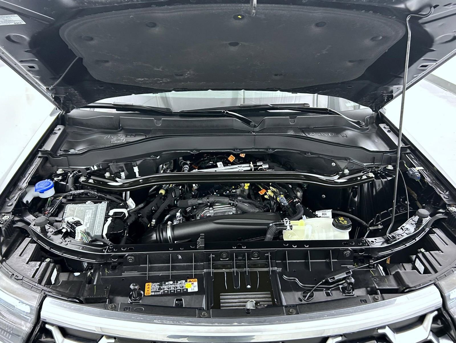 Used 2025 Ford Explorer Platinum w/ LUX Leather Package image 26