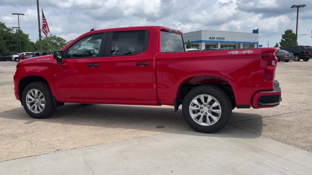 Used 2022 Chevrolet Silverado 1500 Custom AWD/4WD image 7