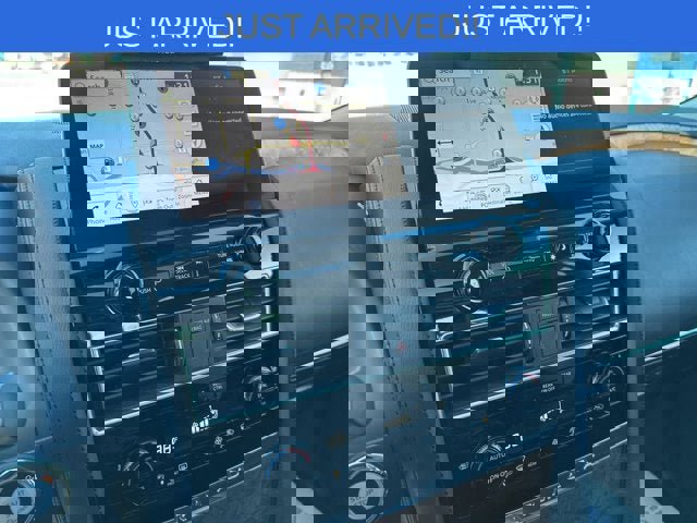 Used 2024 Nissan Armada SL image 2