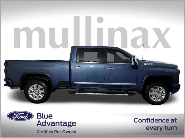 Used 2024 Chevrolet Silverado 2500 High Country w/ High Country Premium Package image 2