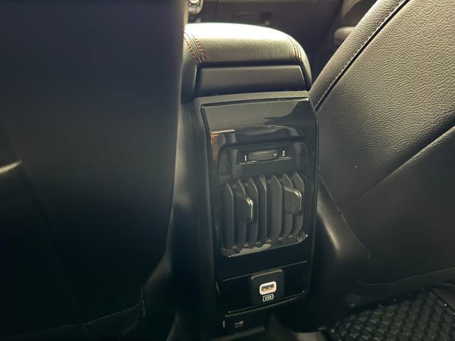 Used 2022 Jeep Compass Trailhawk AWD/4WD image 34
