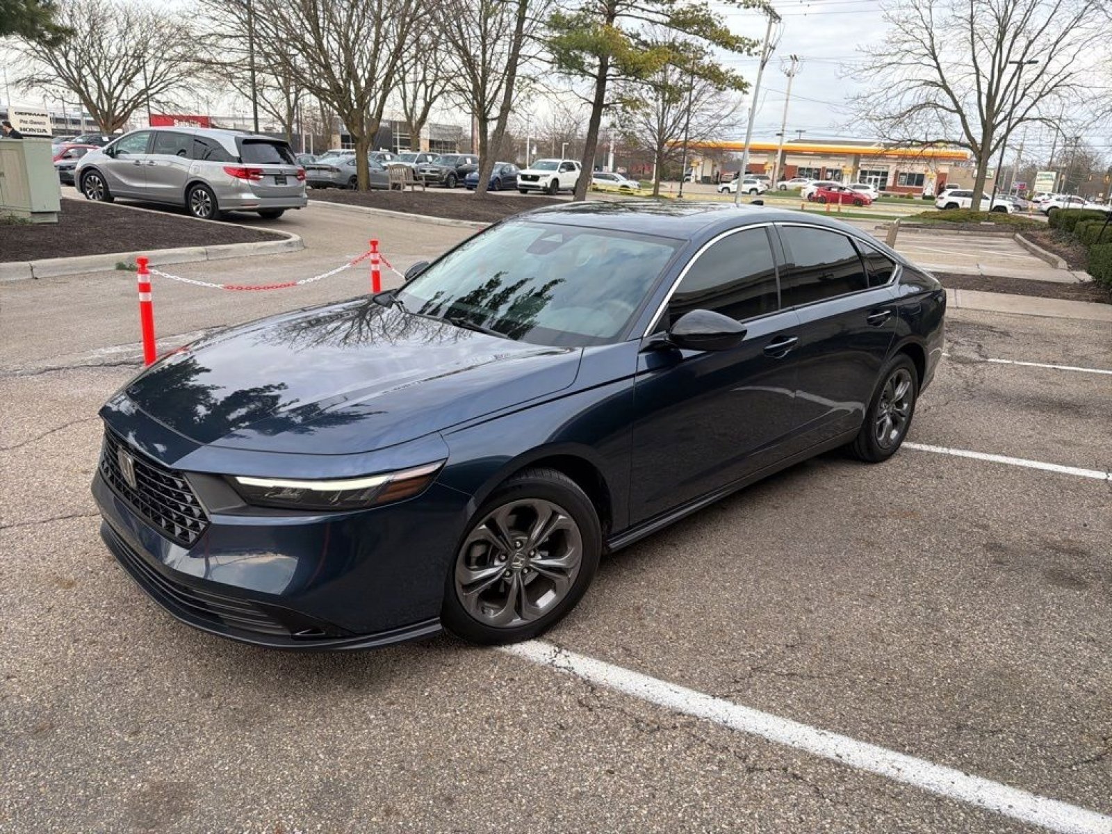 Certified 2024 Honda Accord EX image 6