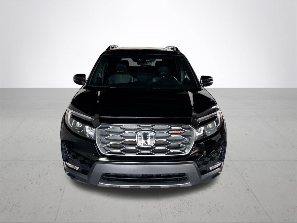 Used 2022 Honda Passport TrailSport image 3