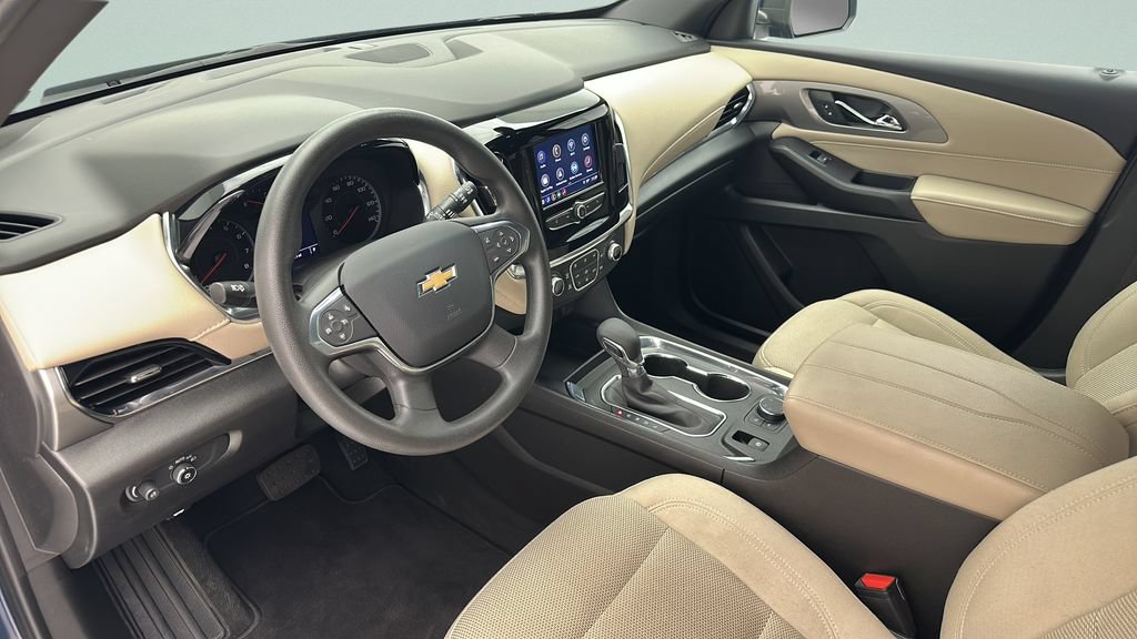 Used 2023 Chevrolet Traverse LS w/ Safety Package AWD/4WD image 12