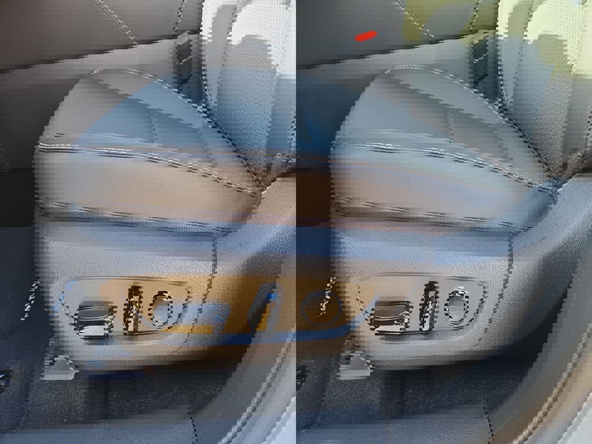 Certified 2026 Lexus RX 350 Premium image 17