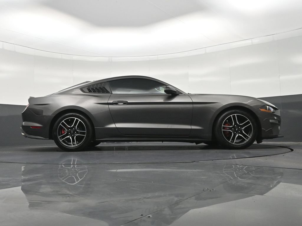 Used 2020 Ford Mustang Coupe w/ Equipment Group 101A RWD image 27