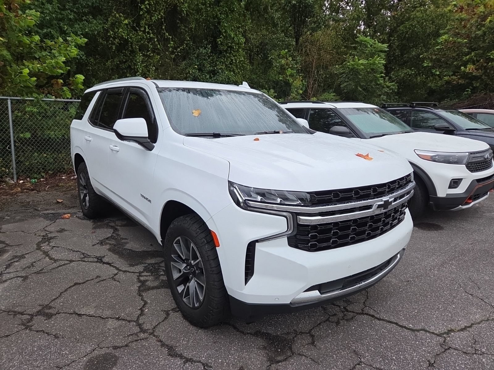 Used 2022 Chevrolet Tahoe LS AWD/4WD image 3