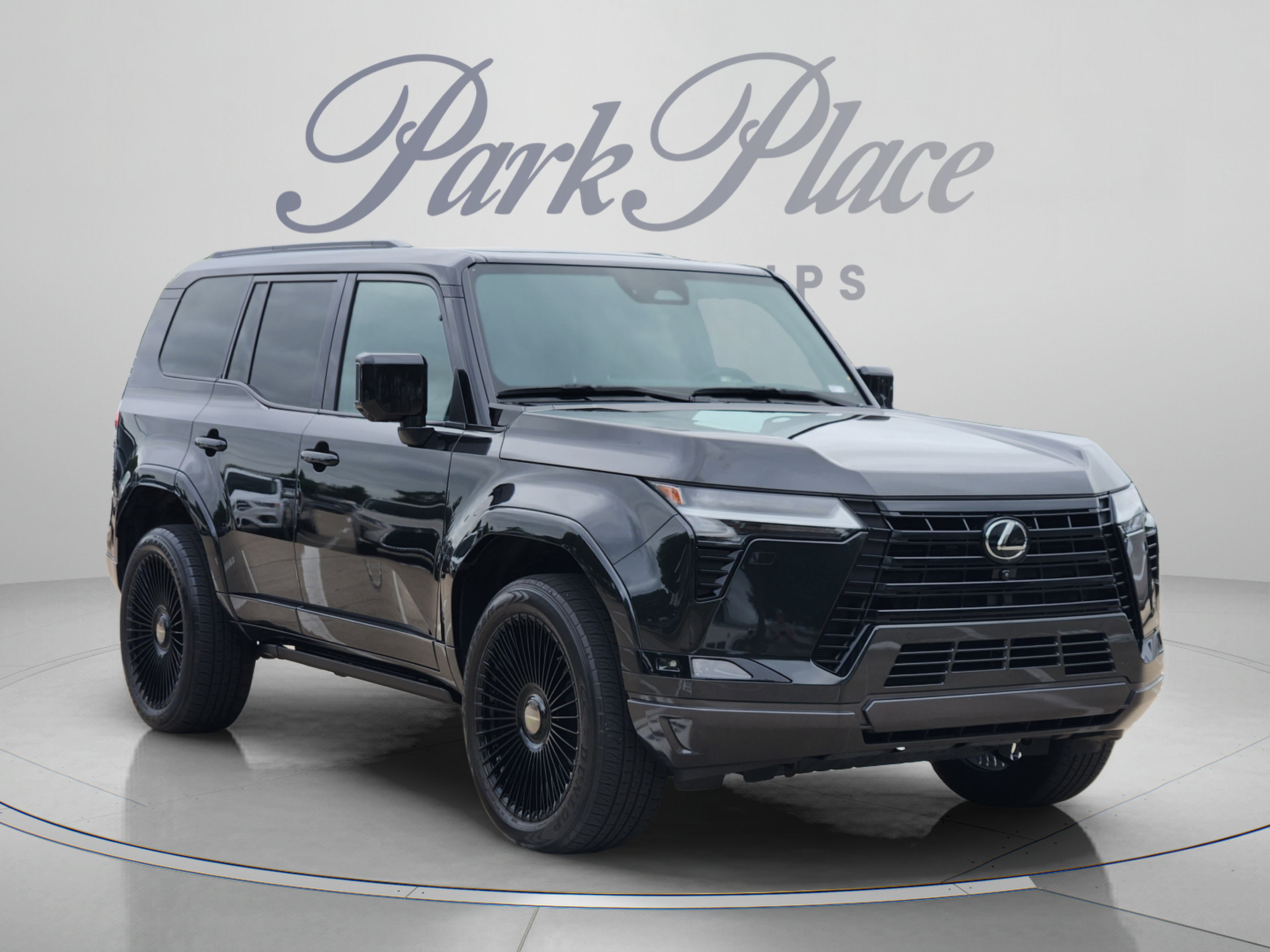 Certified 2024 Lexus GX 550 w/ Accessory Package (Z1) AWD/4WD image 4