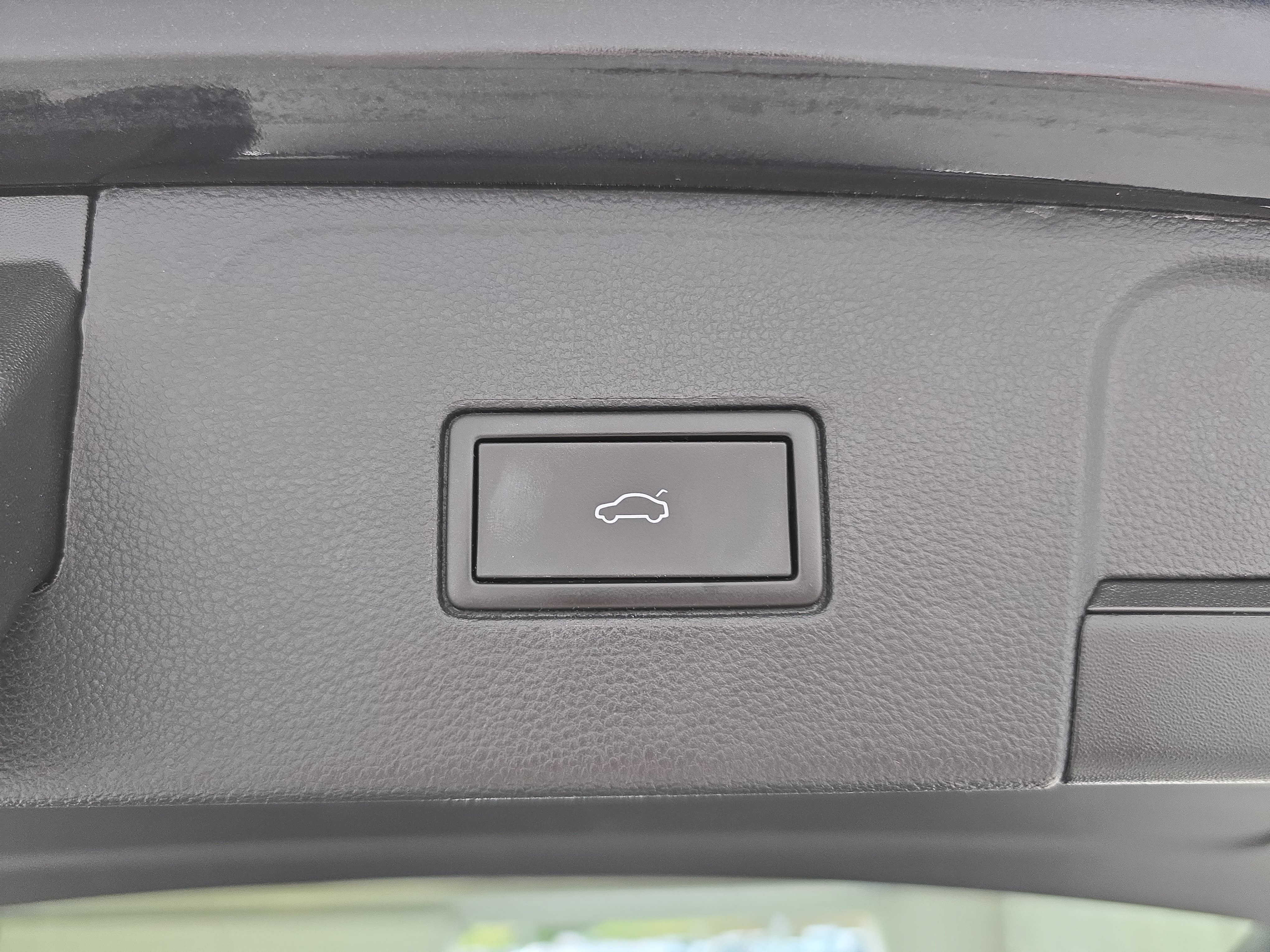 Used 2022 Volkswagen Atlas SE AWD/4WD image 14