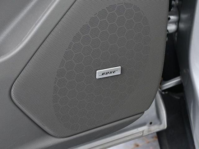 Used 2018 Cadillac XT5 Luxury w/ Driver Awareness Package image 11