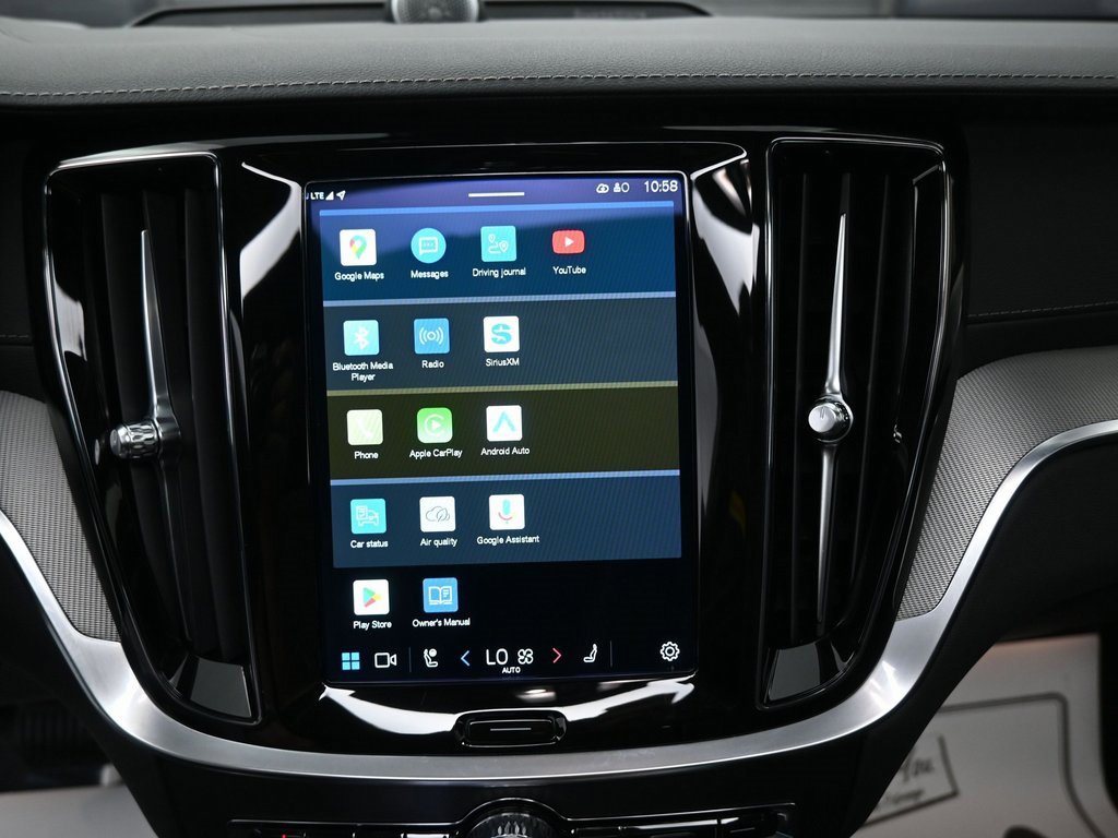 Used 2024 Volvo S60 T8 Ultimate w/ Climate Package image 18