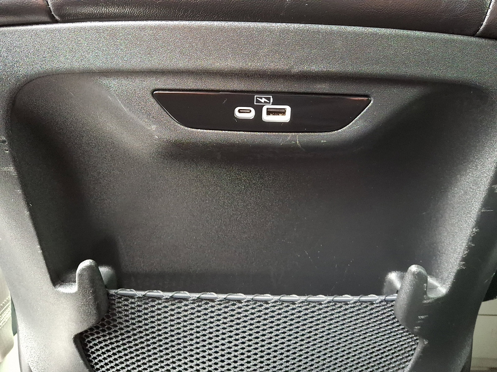 Used 2023 Chrysler Pacifica Touring-L image 12