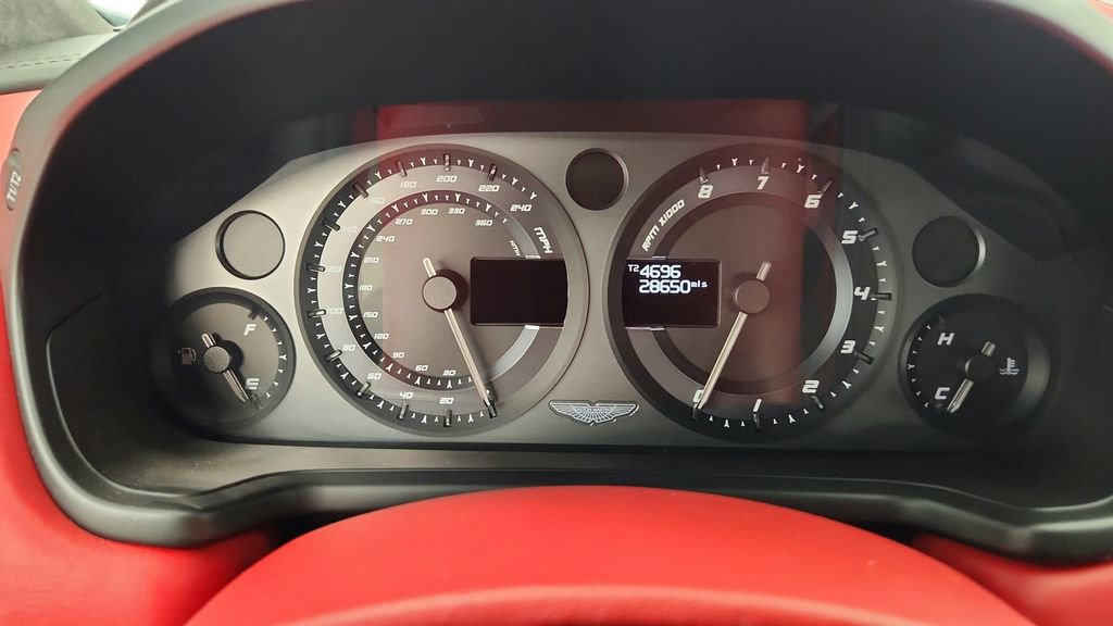 Used 2014 Aston Martin Vanquish Coupe RWD image 72