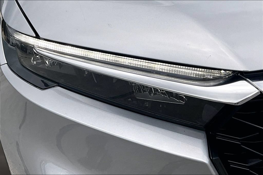 Certified 2023 Honda CR-V LX image 28
