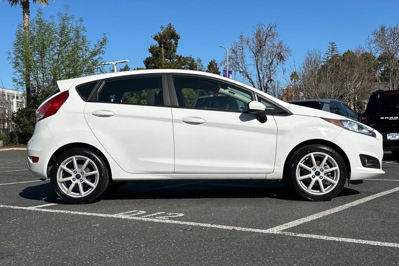 Used 2019 Ford Fiesta SE w/ Equipment Group 201A image 3