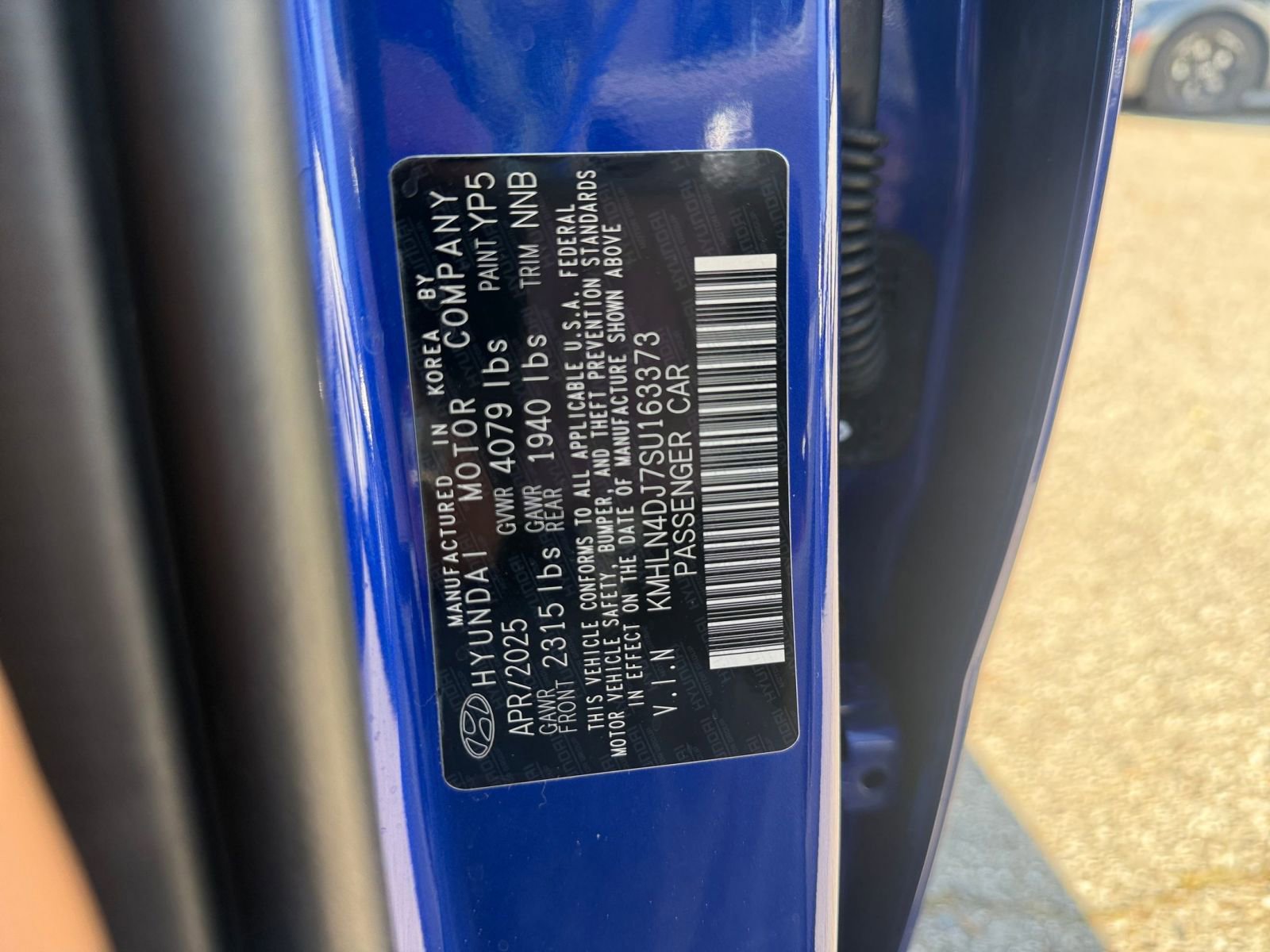 Used 2025 Hyundai Elantra Limited image 28