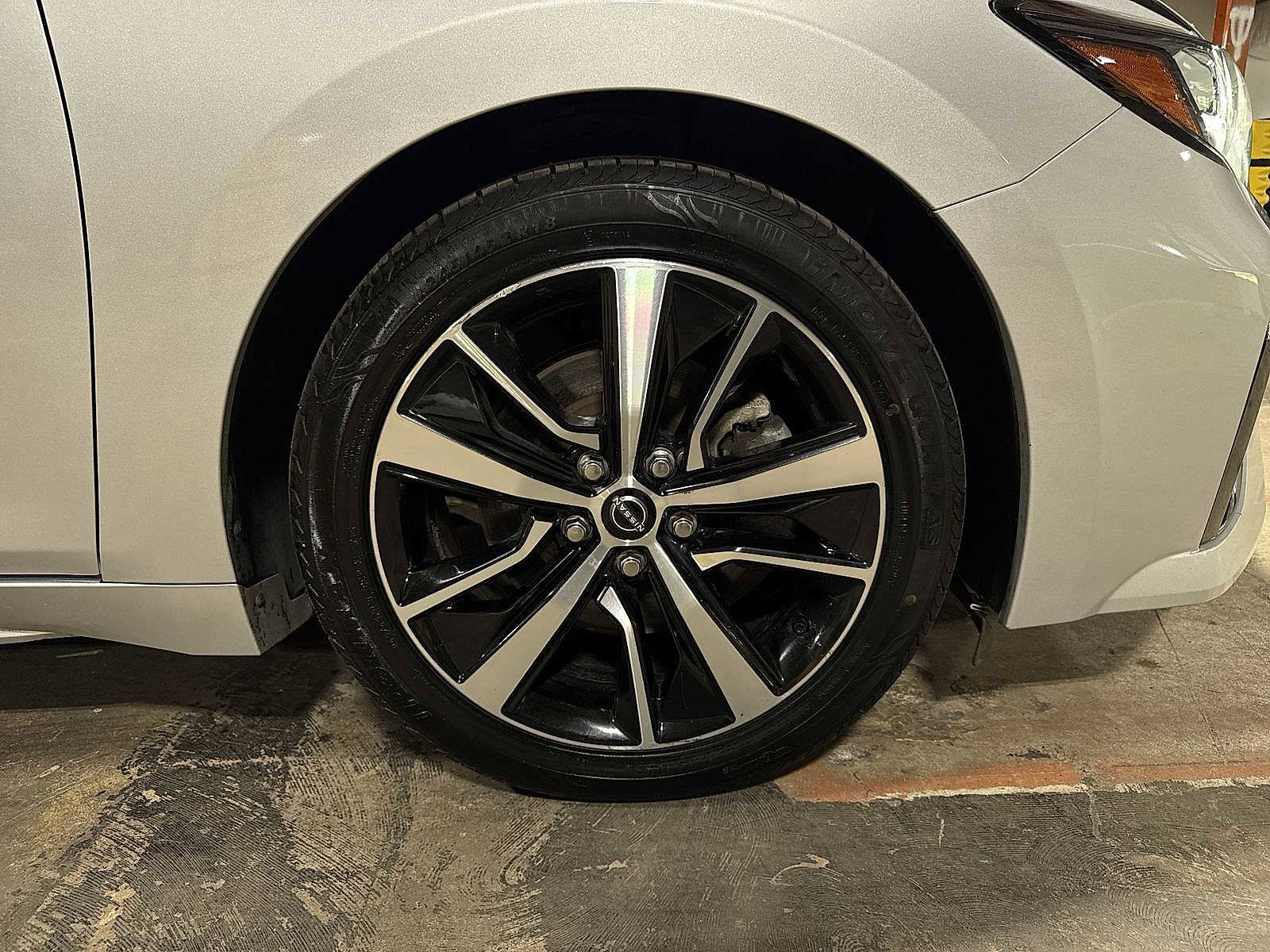 Used 2023 Nissan Maxima SV FWD image 10