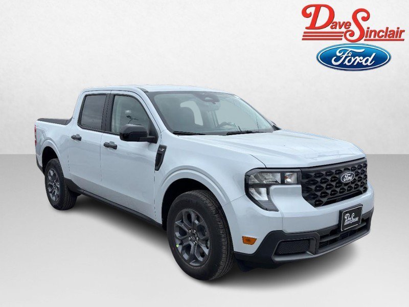 New 2026 Ford Maverick XLT w/ XLT Luxury Package AWD/4WD image 4