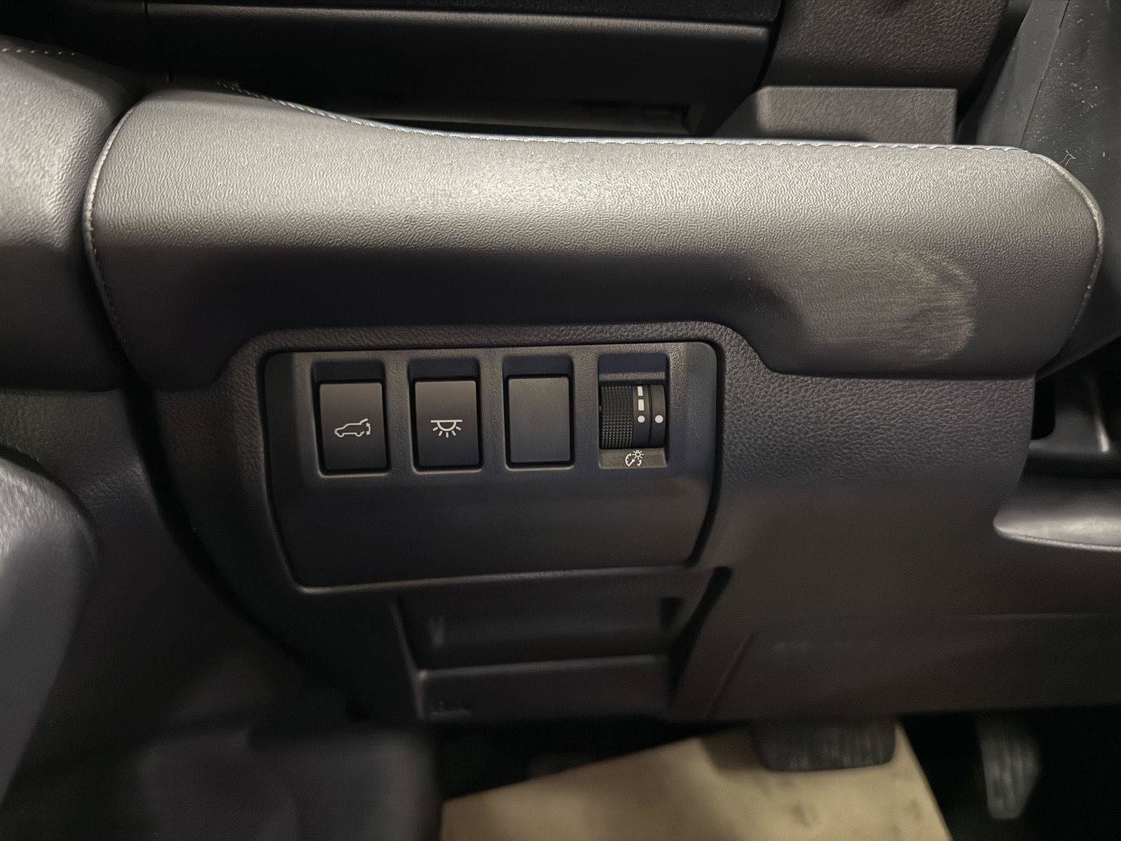 Used 2026 Subaru Ascent Limited AWD/4WD image 15