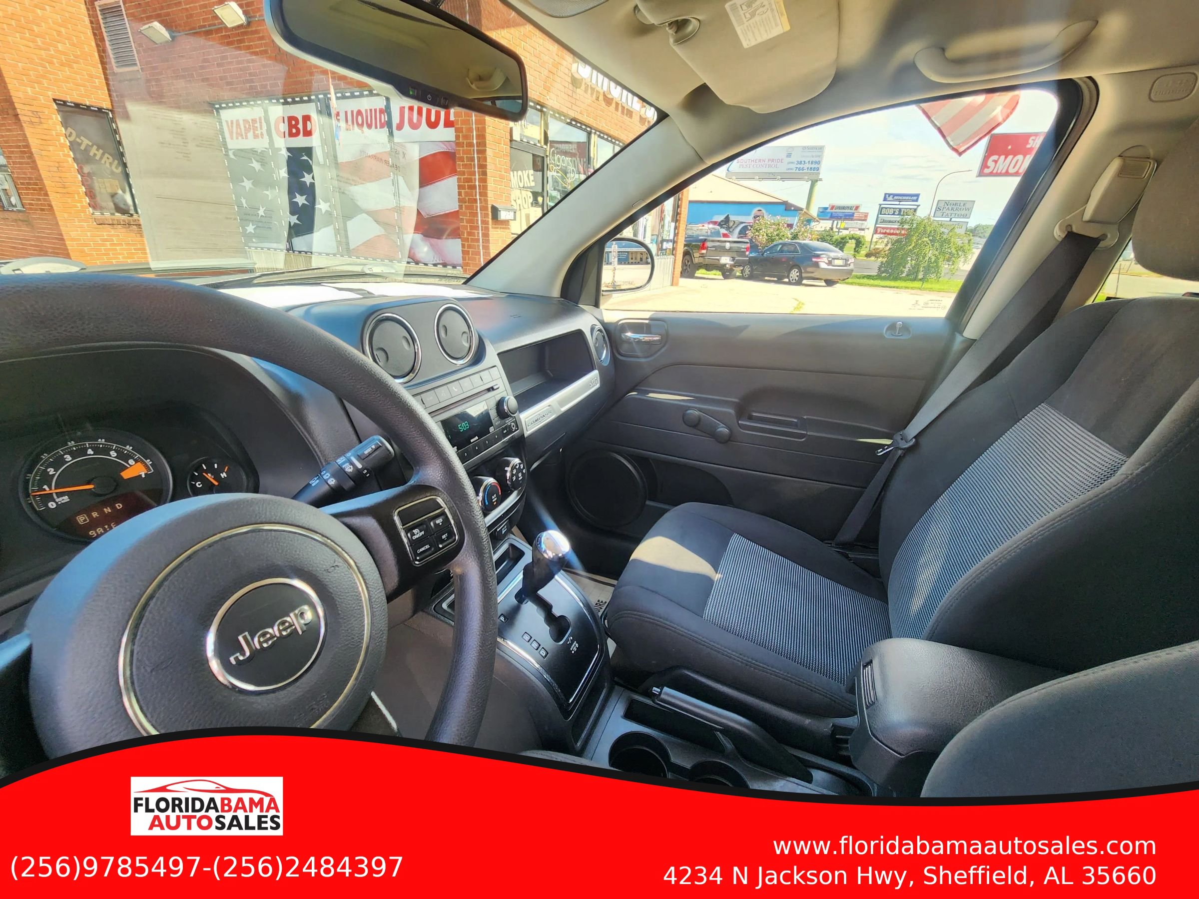Used 2017 Jeep Compass Sport FWD image 17