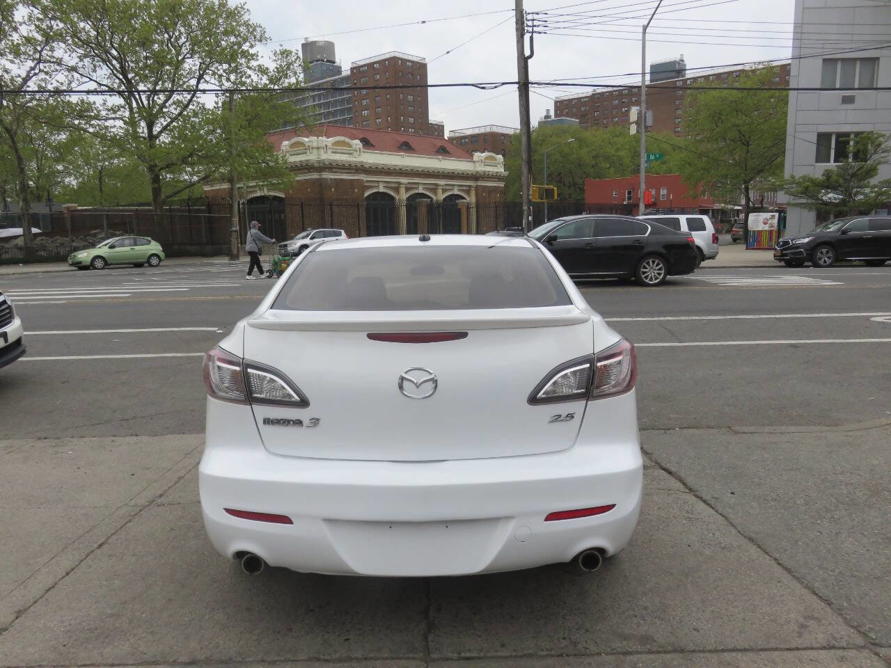 Used 2011 MAZDA MAZDA3 s Sport w/ Tech Pkg FWD image 8