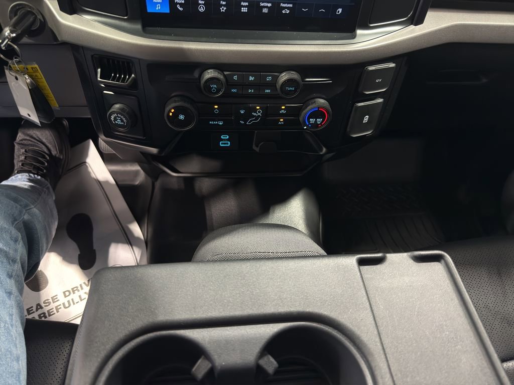 Used 2024 Ford F150 XL image 22