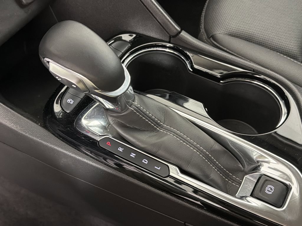 Used 2024 Buick Encore GX Sport Touring image 29