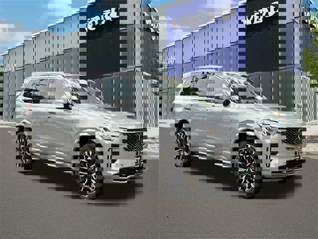 New 2026 Volvo XC90 B6 Ultra