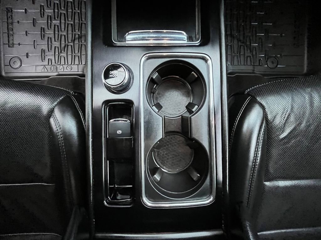 Certified 2022 Lincoln Corsair Reserve w/ Equipment Group 201A image 12