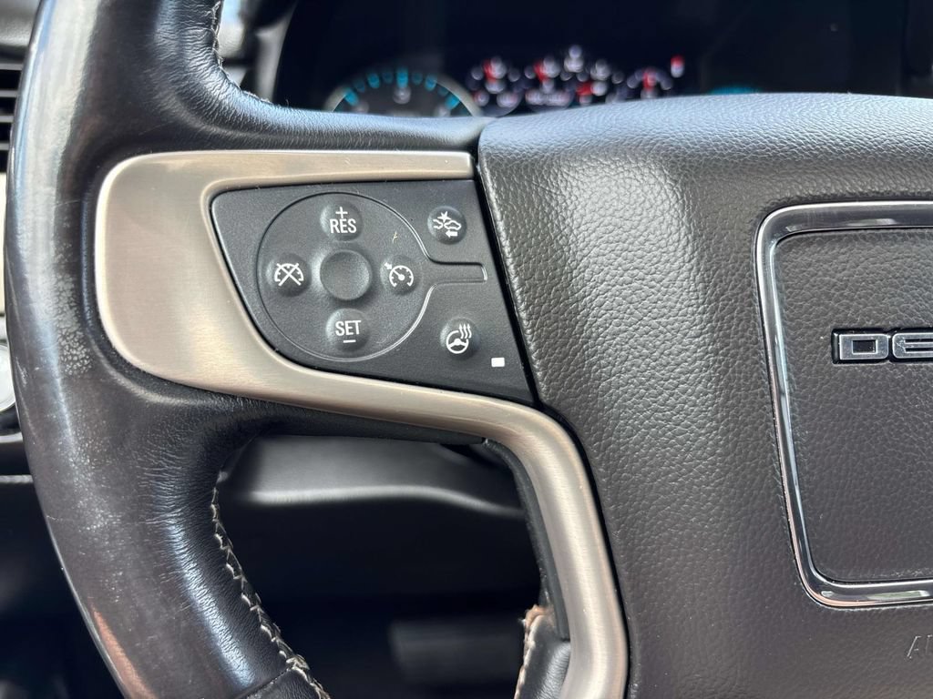 Used 2020 GMC Yukon Denali w/ Denali Ultimate Package AWD/4WD image 30