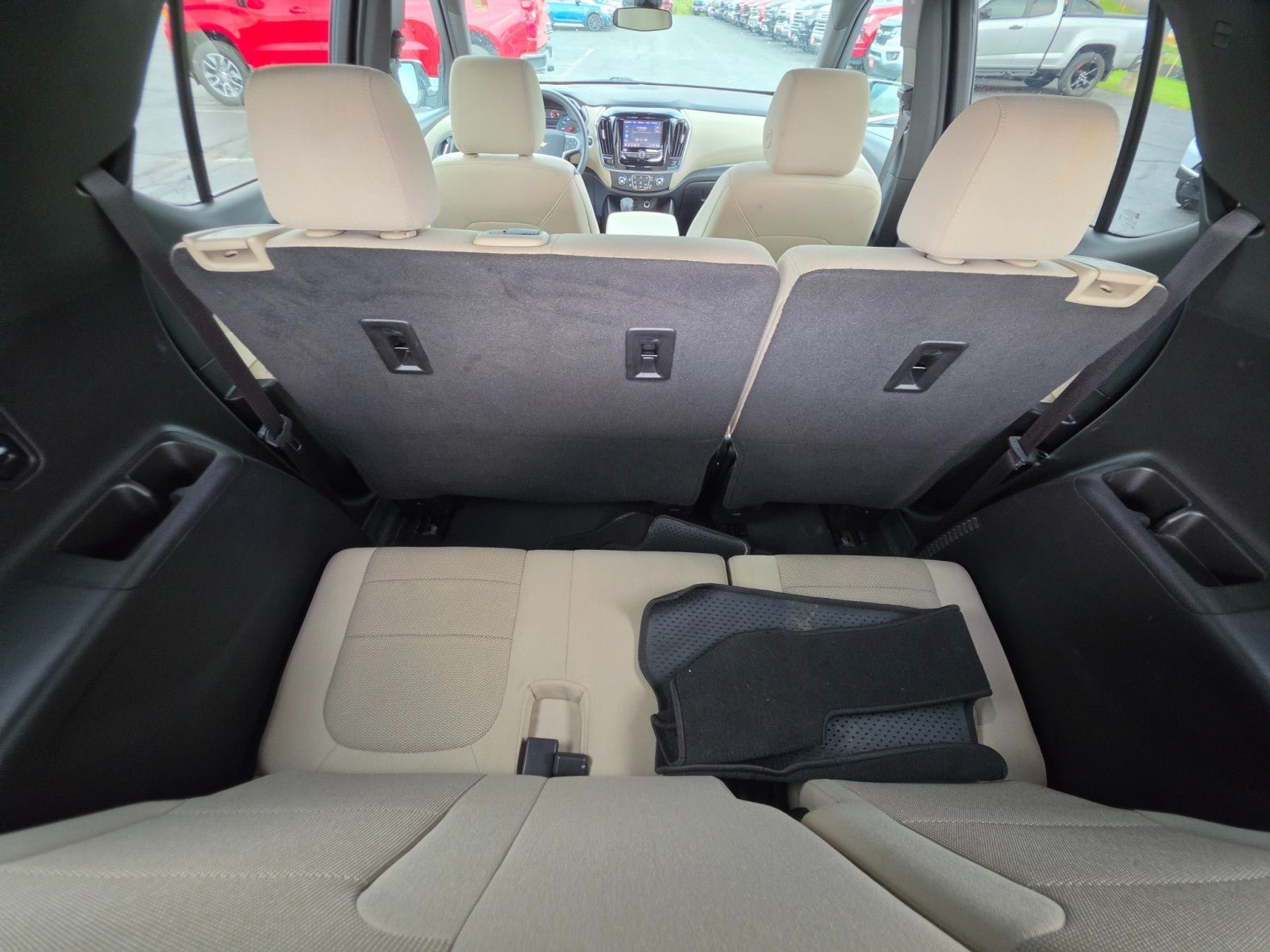 Used 2022 Chevrolet Traverse LS AWD/4WD image 21