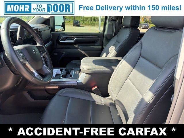 Used 2025 Chevrolet Silverado 2500 LTZ w/ LTZ Plus Package AWD/4WD image 16