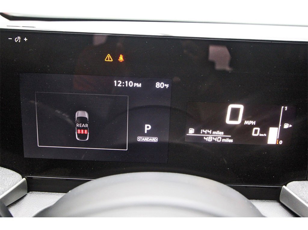 Used 2025 Nissan Kicks SV image 12