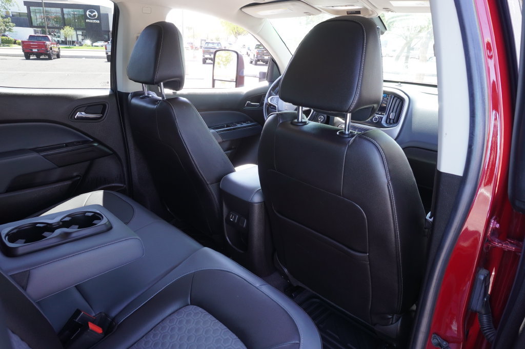 Used 2019 Chevrolet Colorado Z71 AWD/4WD image 13